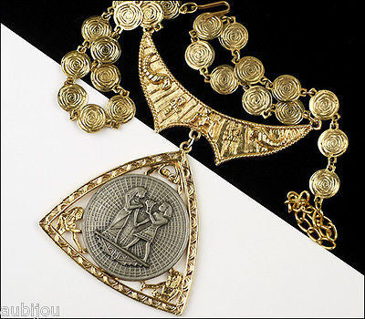 Vintage Signed Art Egyptian Revival King Pharaoh Queen Pendant Necklace Medallion 1970's