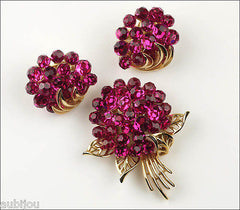 Trifari Briolette Fuchsia Faceted Glass Rhinestone Flower Nosegay Brooch Pin Set