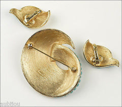 Vintage Trifari White Enamel Faux Turquoise Blue Cabochon Swirl Brooch Pin Set 1960's