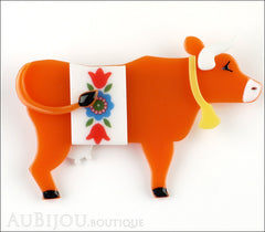 Erstwilder Brooch Pin Daisy Cow Orange Front