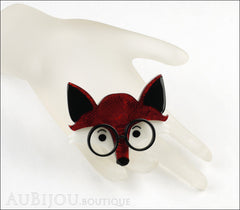 Erstwilder Brooch Pin Oscar Wildenfox Fox Red Mannequin