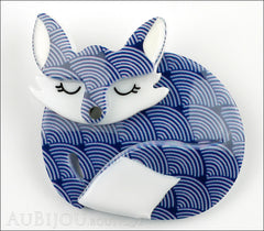 Erstwilder Brooch Pin Sacha Sleeping Fox Blue Scales Front