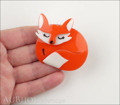 Erstwilder Brooch Pin Sacha Sleeping Fox Orange Model