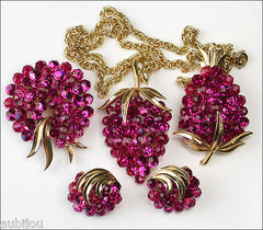 Vintage Trifari Briolette Fuchsia Rhinestone Pineapple Fruit Brooch Pin Set 1960's