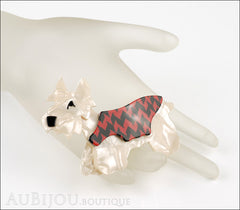 Lea Stein Kimdoo Dog Scottish Terrier Brooch Pin Pearly Cream Red Black Mannequin