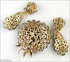 Vintage Trifari Briolette Olivine Glass Rhinestone Brooch Pin Set Drop Earrings