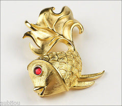 Vintage Crown Trifari Figural 3D Gold Tone Fish Brooch Pin Red Cabochon 1970's