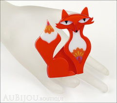 Erstwilder Brooch Pin Paloma Prairie Fox Mannequin