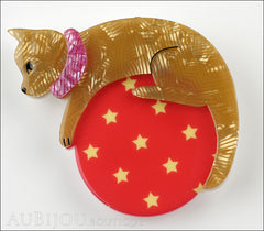 Erstwilder Pet Circus Brooch Pin Cat The Co-Ordinated Beige Red Front