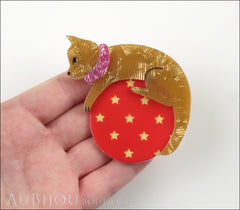 Erstwilder Pet Circus Brooch Pin Cat The Co-Ordinated Beige Red Model