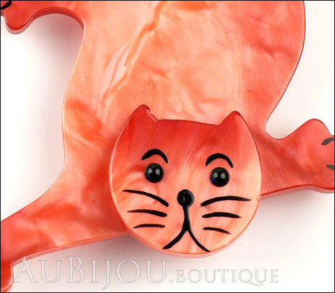 Marie-Christine Pavone Brooch Cat Serpolet Pearly Rose Galalith Paris France Gallery