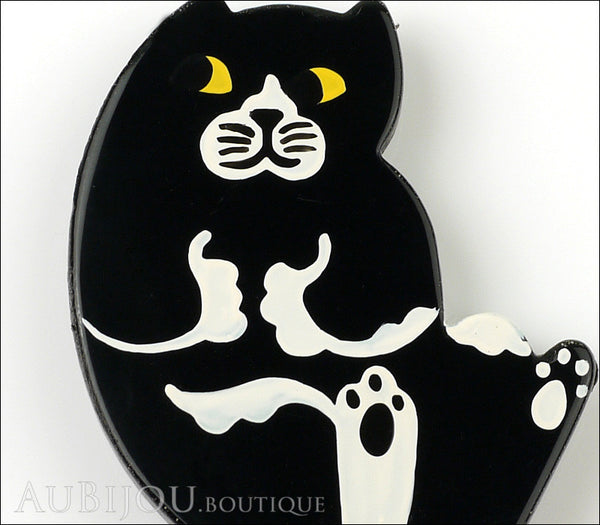 Marie-Christine Pavone Brooch Cat Sitting Black White Galalith Gallery