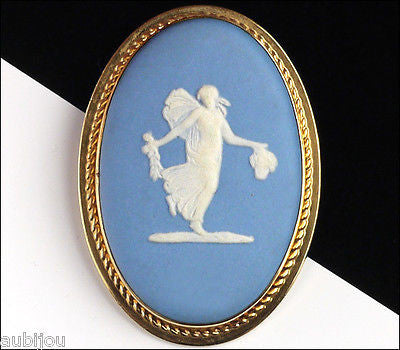 Vintage wedgwood brooch online